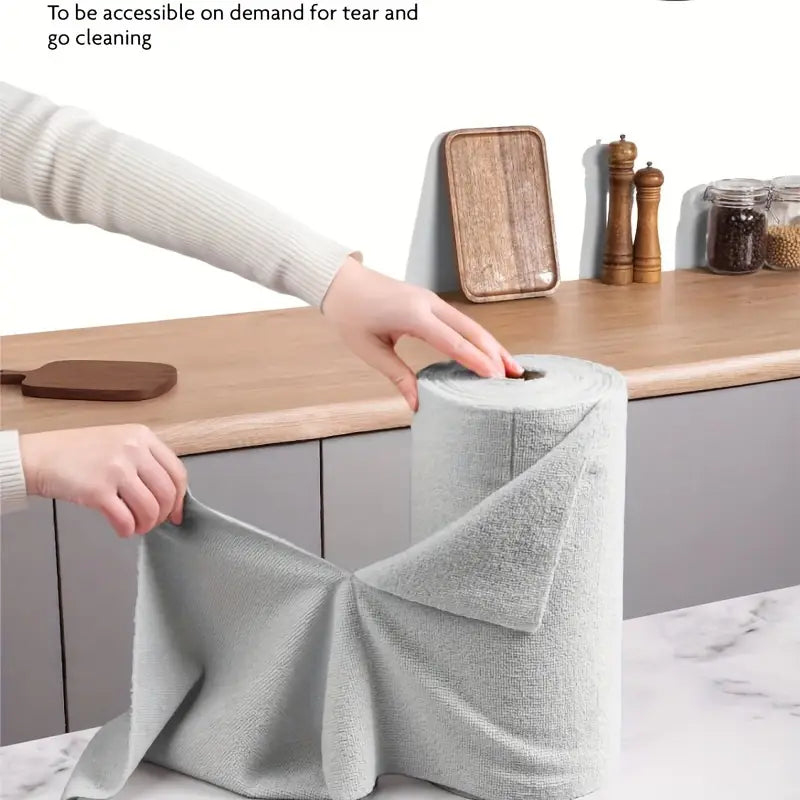 Microfiber cleaning cloth roll